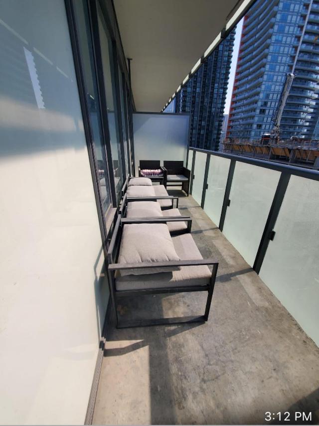 Comfortable Central Downtown Condo - Τορόντο Εξωτερικό φωτογραφία